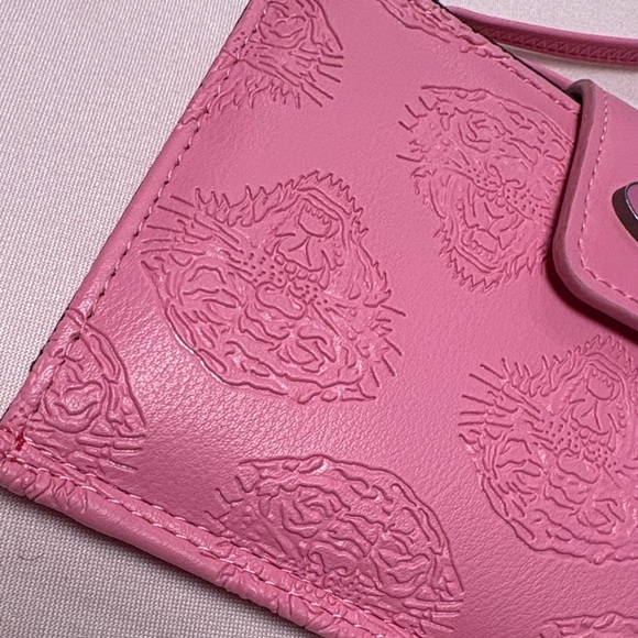 Ed Hardy Vibrant Pink Embossed Wristlet - Picture 3 of 8